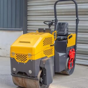 1-Ton Hydraulic Ride-On Roller: Compact Roads, Gravel, Sand, and Soil with Ease